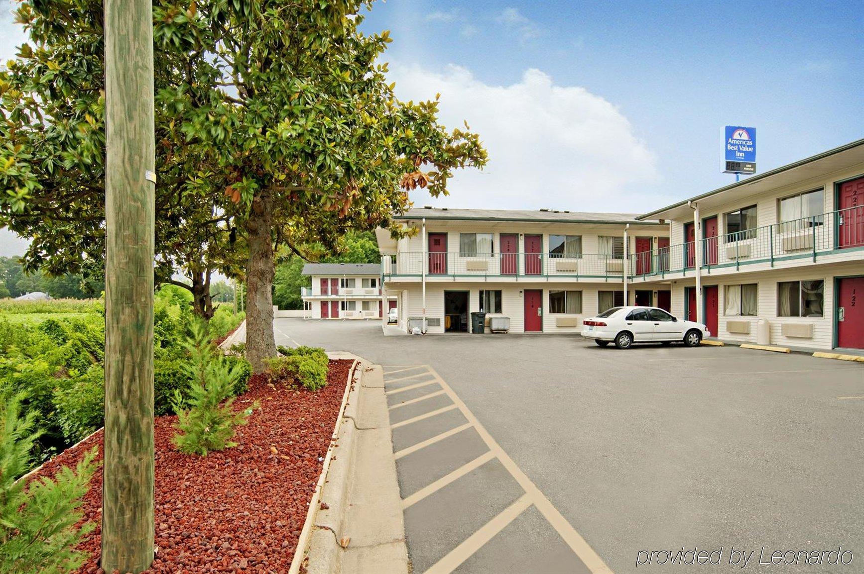 Americas Best Value Inn - Голдсбъро Екстериор снимка